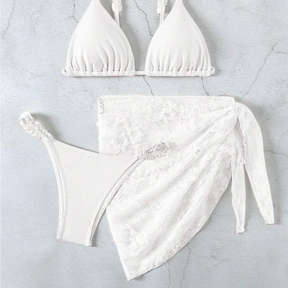 Unworn White Ribbed String Bikini Set - Picture 2 of 2